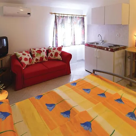 Lovely In With Kitchen * Pula