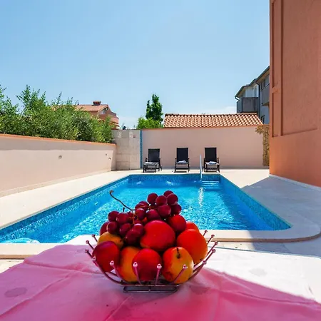 Lovely In With Kitchen Appartamento *