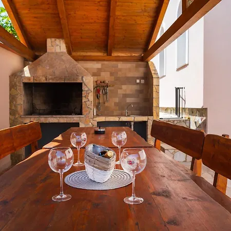 Lovely In With Kitchen Appartamento *