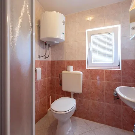 Lovely In With Kitchen Appartamento Pola